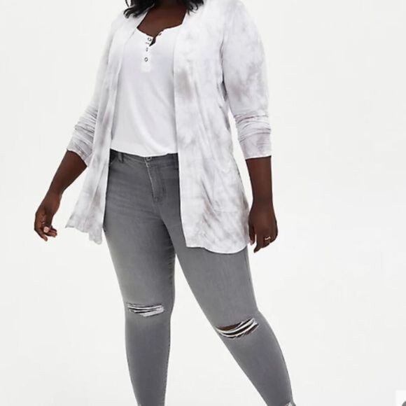 Torrid Tie-Dye Super Soft Cardigan Sweater NWT - Picture 3 of 5